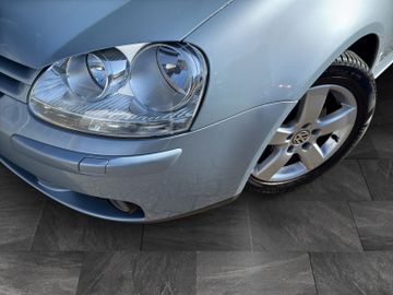 Volkswagen Golf V Lim. United*NAVI*APPLE*SHZ*KAMERA*PDC*