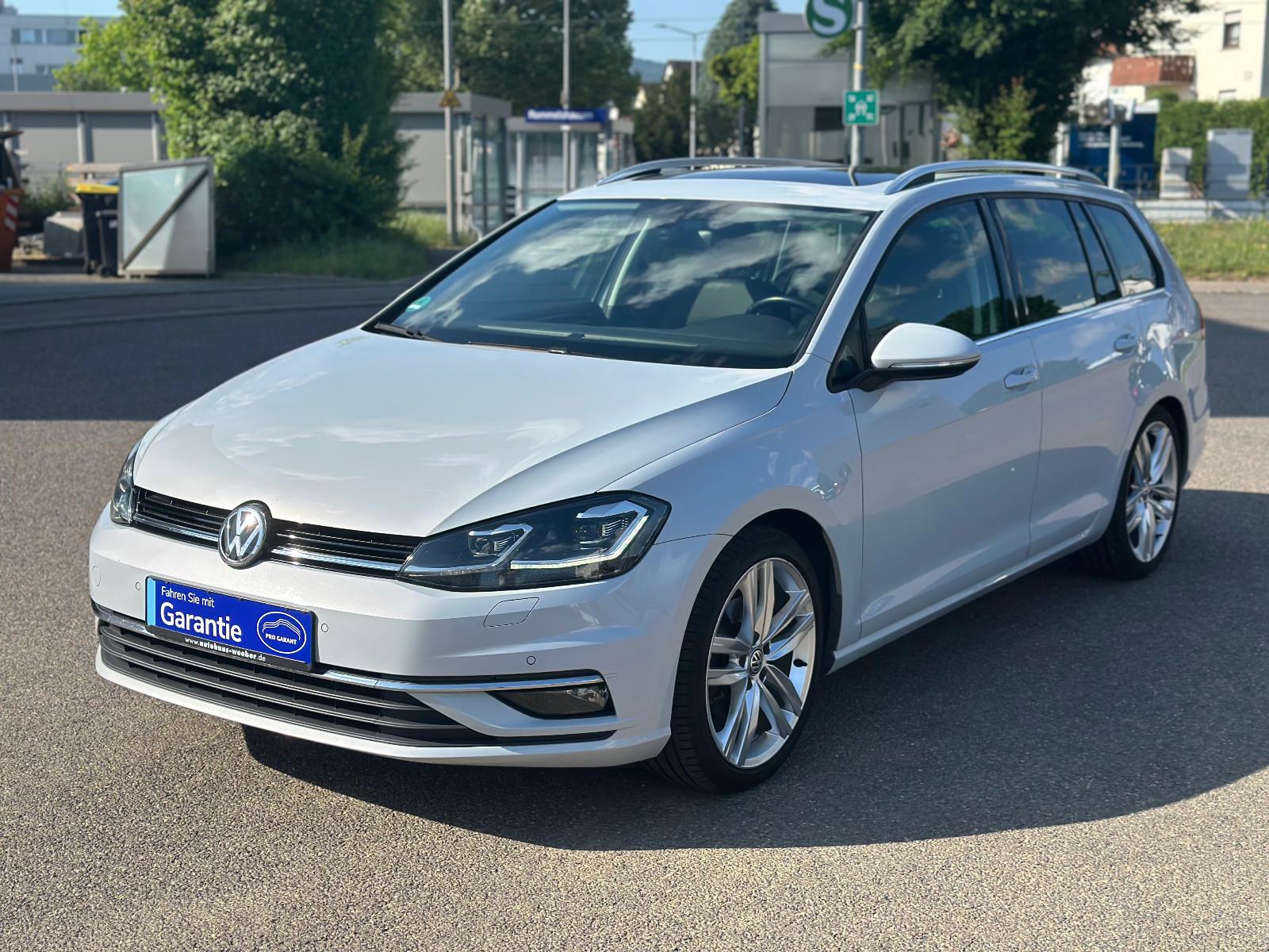 Volkswagen Golf VII 1.5 Variant R-LINE *Pano*CarPlay*AHK*