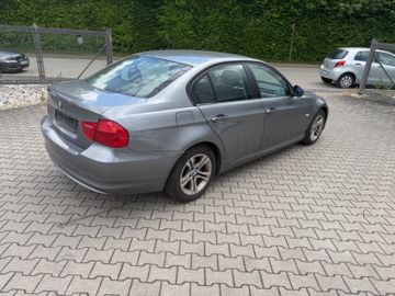 BMW 318 - 8