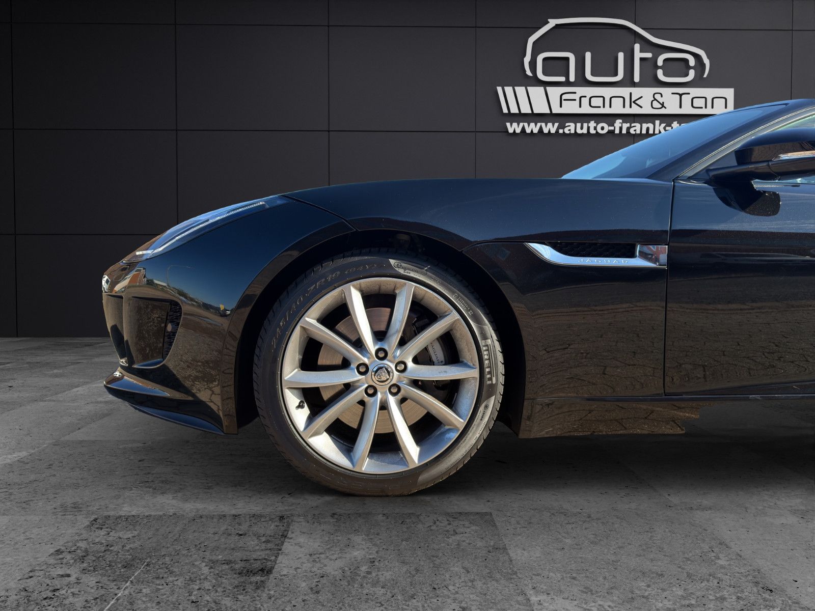 Fahrzeugabbildung Jaguar F-TYPE Cabrio/NEUZustand/Scheckheftgepflegt