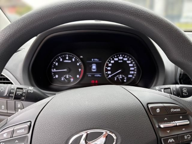 Fahrzeugabbildung Hyundai i30 Pure Radio,ZV mit FB,Klima DAB Spurhalteass.