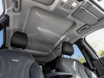 Ford Kuga 2.5 Plug-In Hybrid Vignale 360° Kamera LED