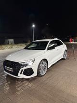 Audi RS3 2.5 TFSI S tronic quattro Sportback -8Y - Audi RS3 8y Gebrauchtwagen
