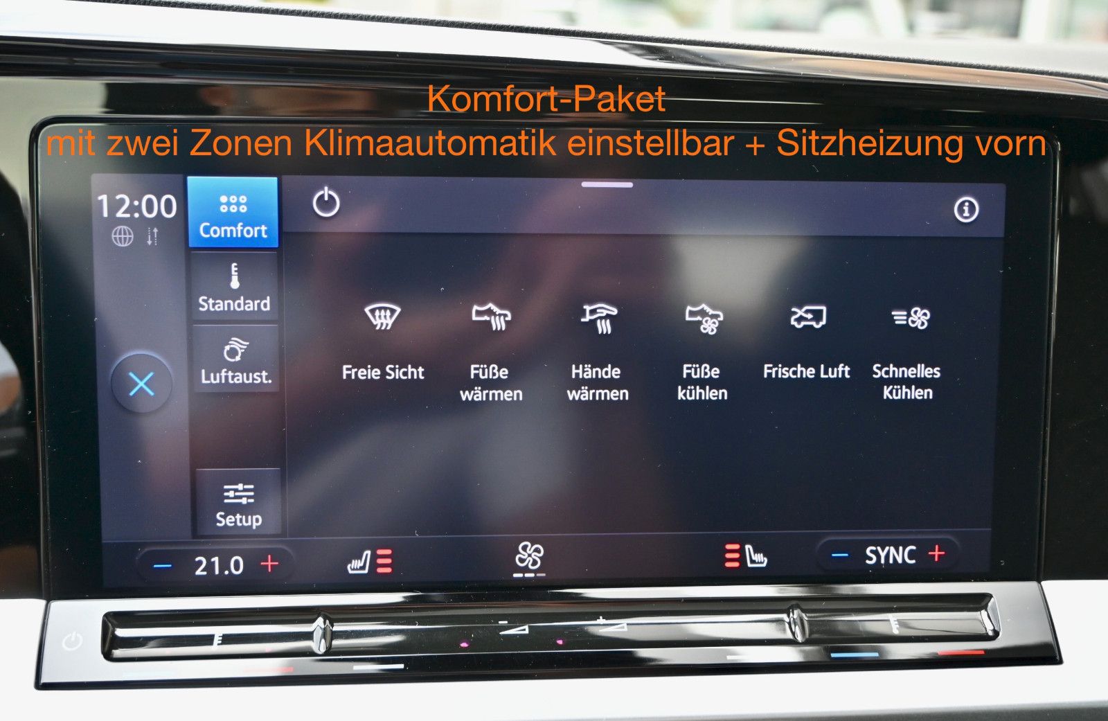 Fahrzeugabbildung Ford Grand Tourneo 2.0 d Titanium Aut °PANO°KAM°8FACH