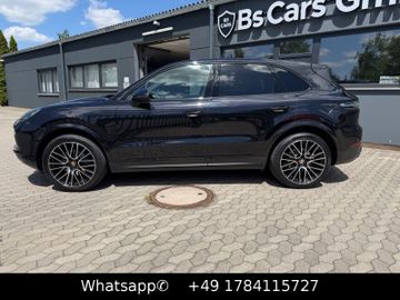 Porsche Cayenne - 8