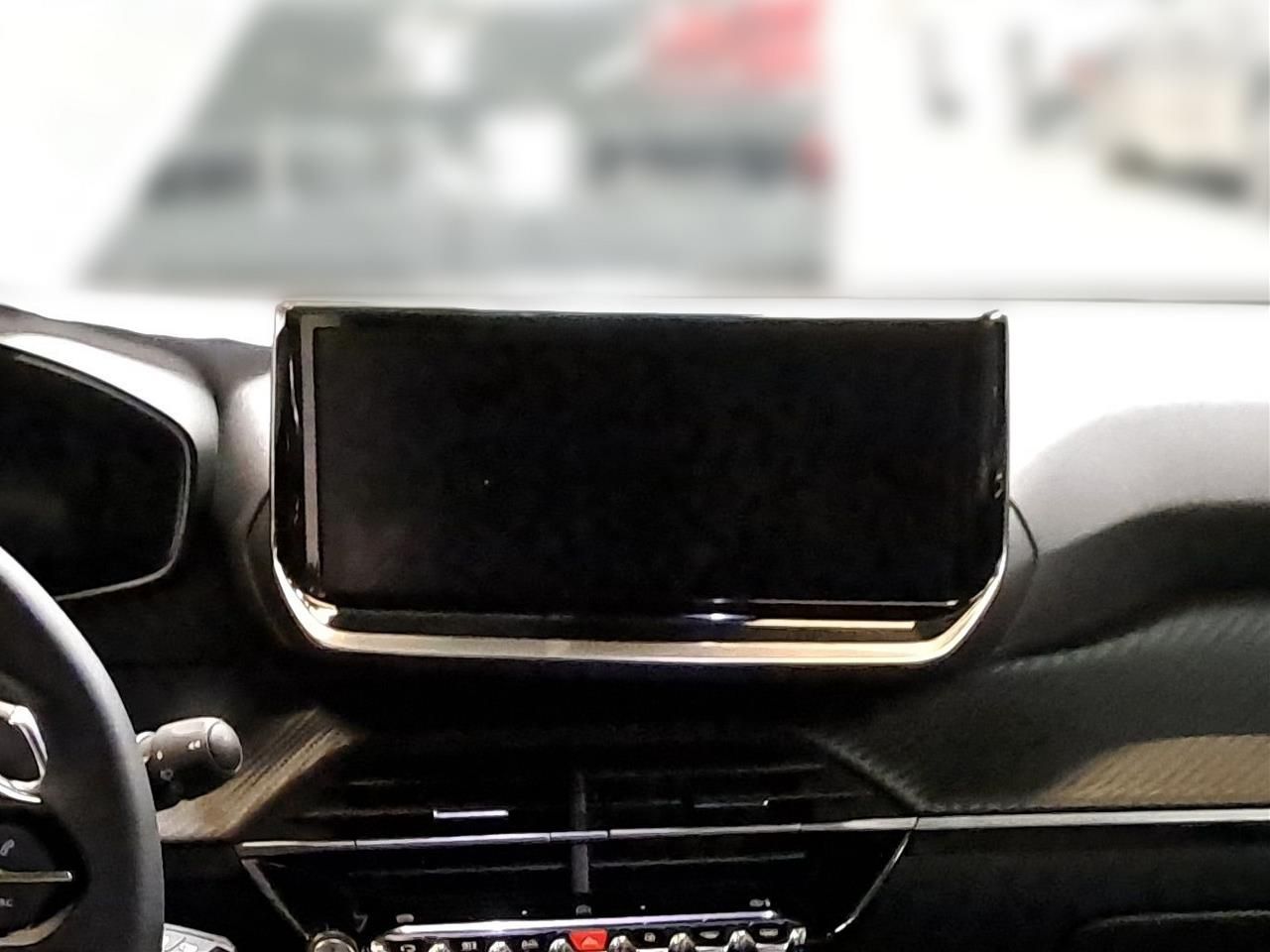 Fahrzeugabbildung Peugeot 2008 Allure Pure Tech 130 Automatik