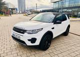 Land Rover Discovery Sport TD4 132kW Automatik 4WD SE - weiße Land Rover Discovery Sport
