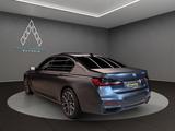 BMW 750 Li xDrive M Paket *FROZEN-ARCTIC-GREY*VOLL* - BMW 750: 750li Xdrive