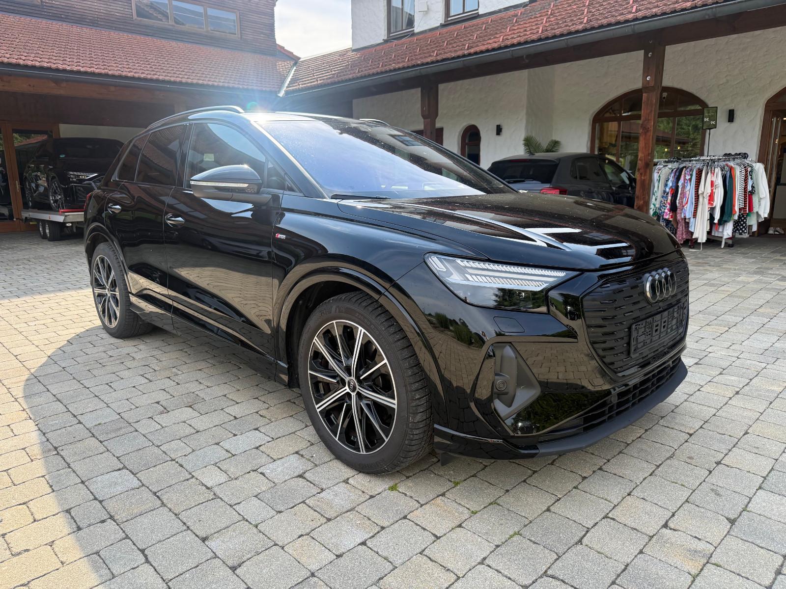 Audi Q4 45 e-tron quattro 2x S-line