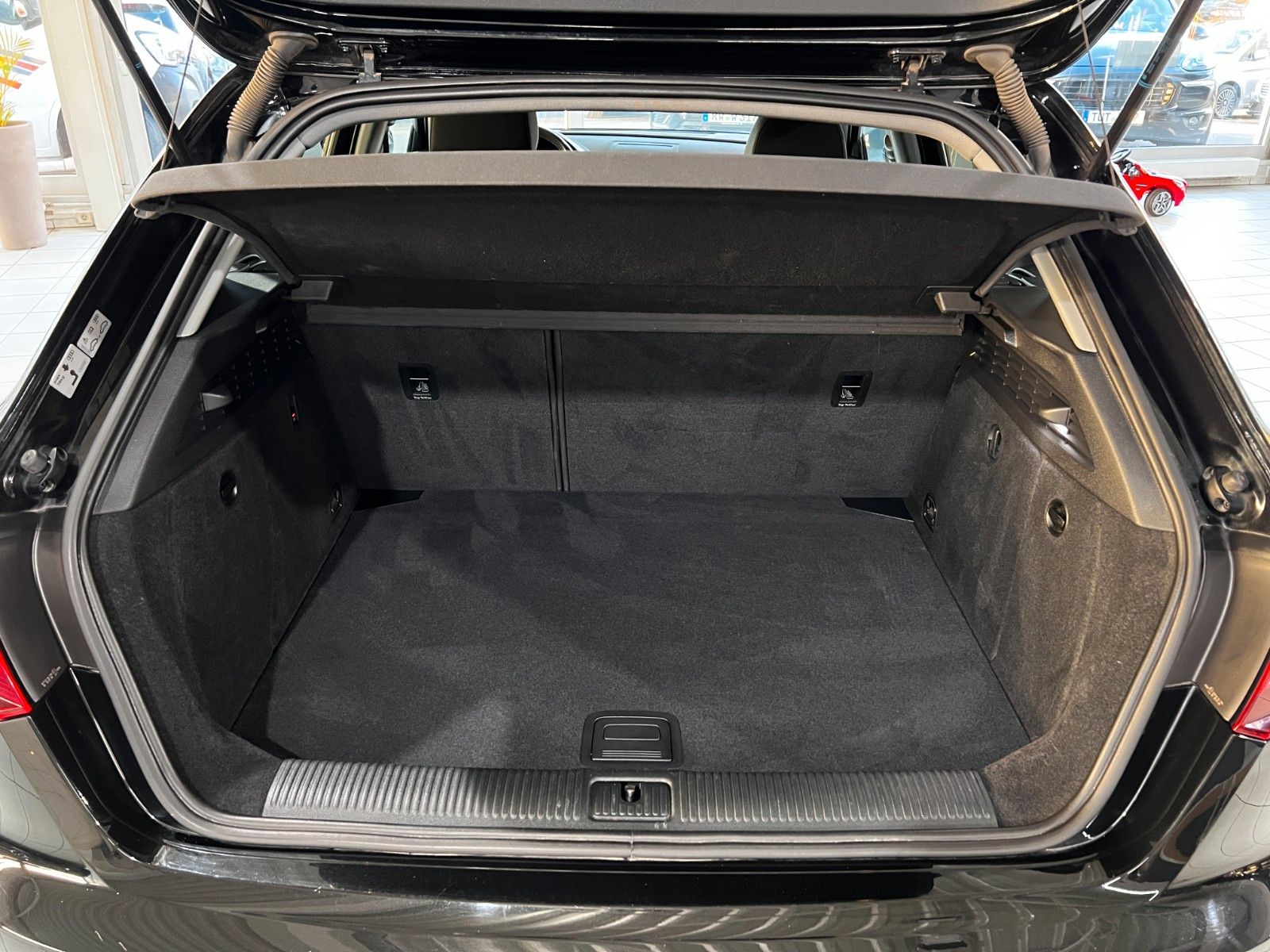 Audi A3 Sportback Sport | NAVI | SHZ | TEMPO | AHK foto 20