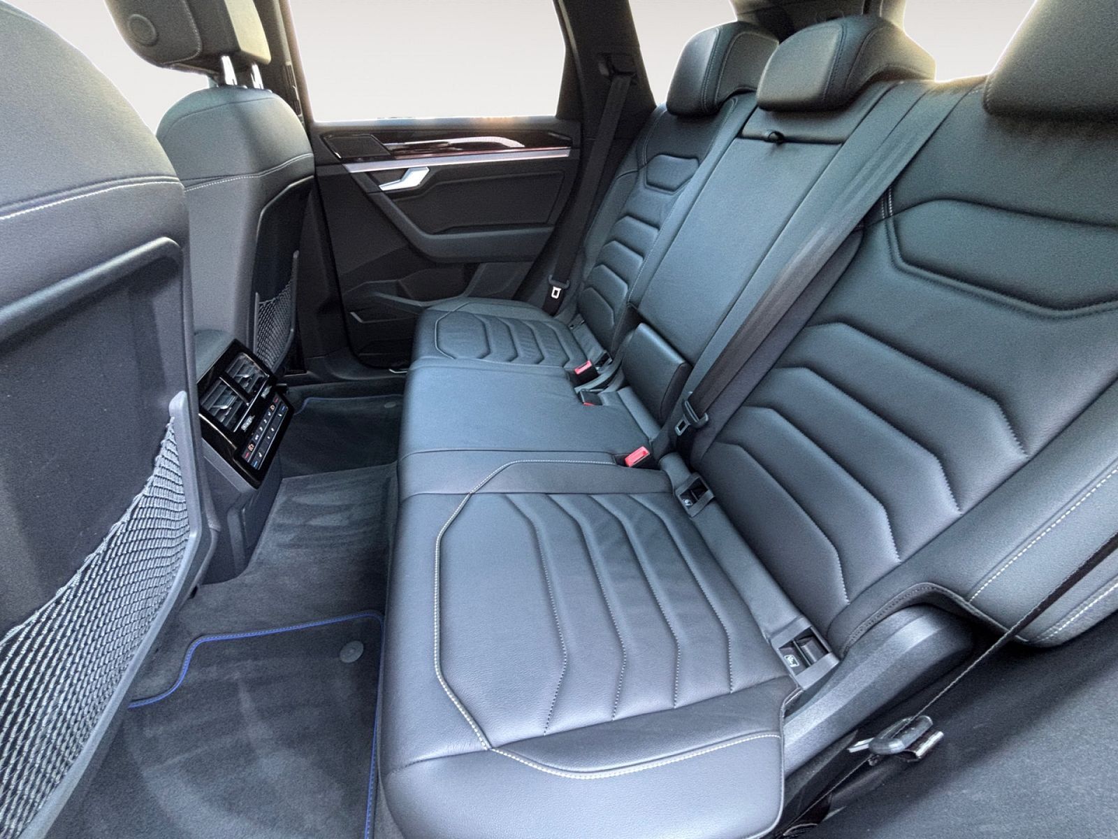 Volkswagen Touareg - Bild 14
