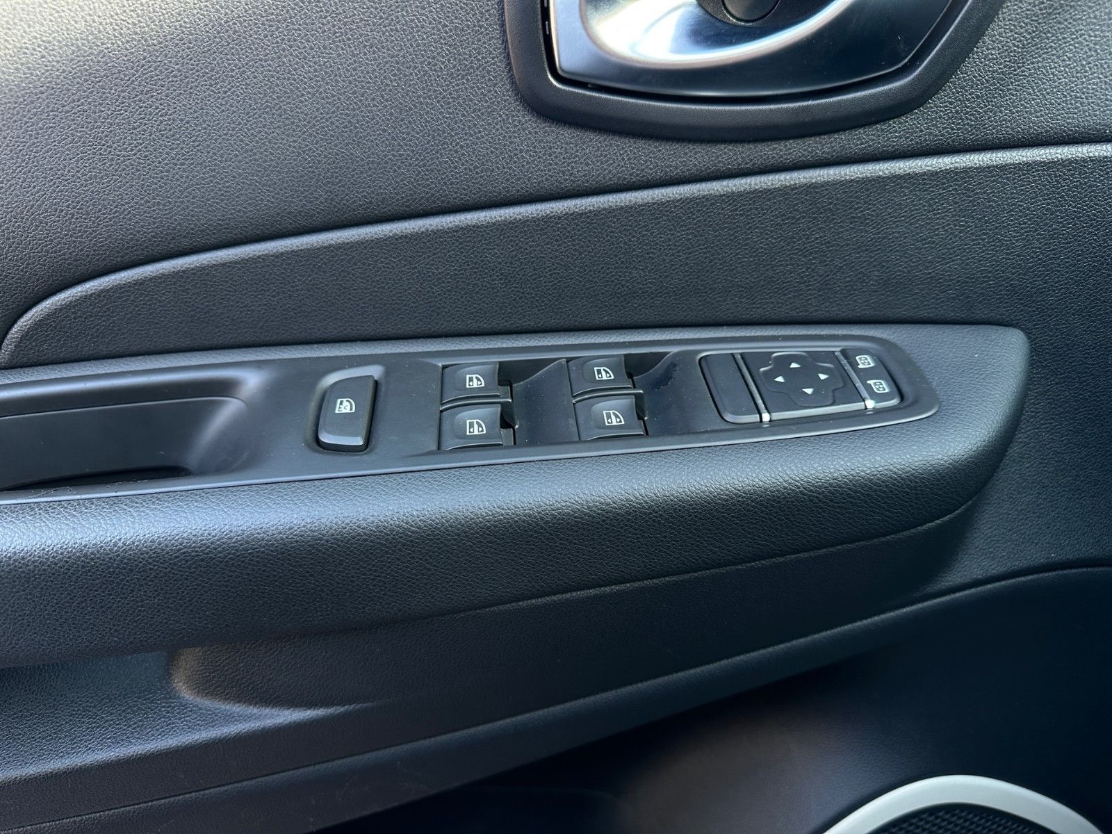 Renault Captur Life – Bild 18