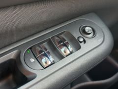 Fahrzeugabbildung MINI Clubman One KEYLESS PDC SITZHEIZUNG