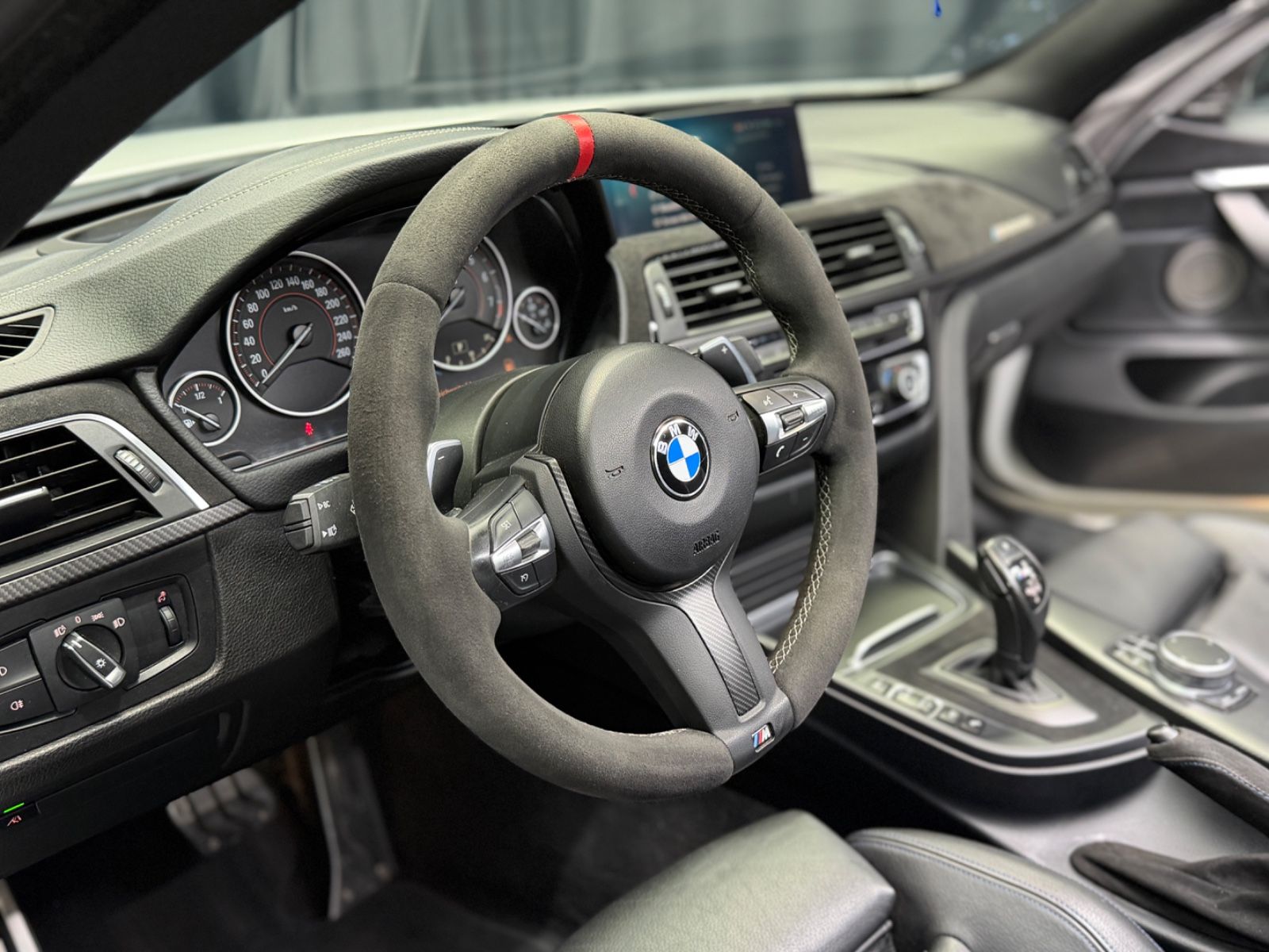 Fahrzeugabbildung BMW 440 Gran Coupé M-PAKET|MPPSK|H&K|HuD|LEDER|PANO