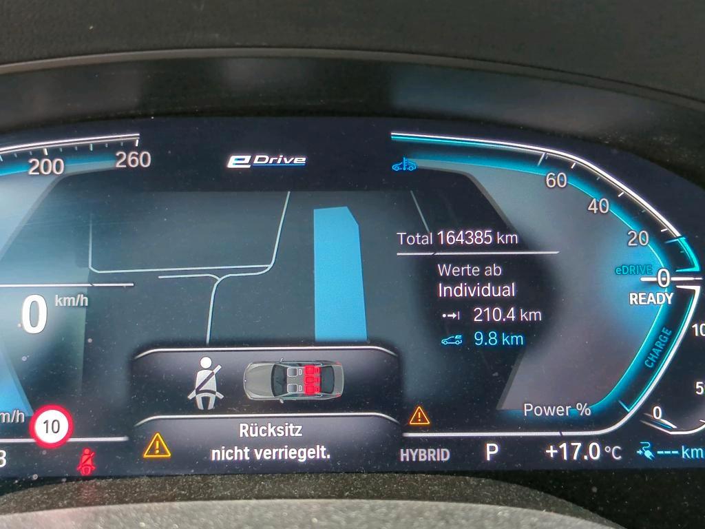BMW 530e Touring A -