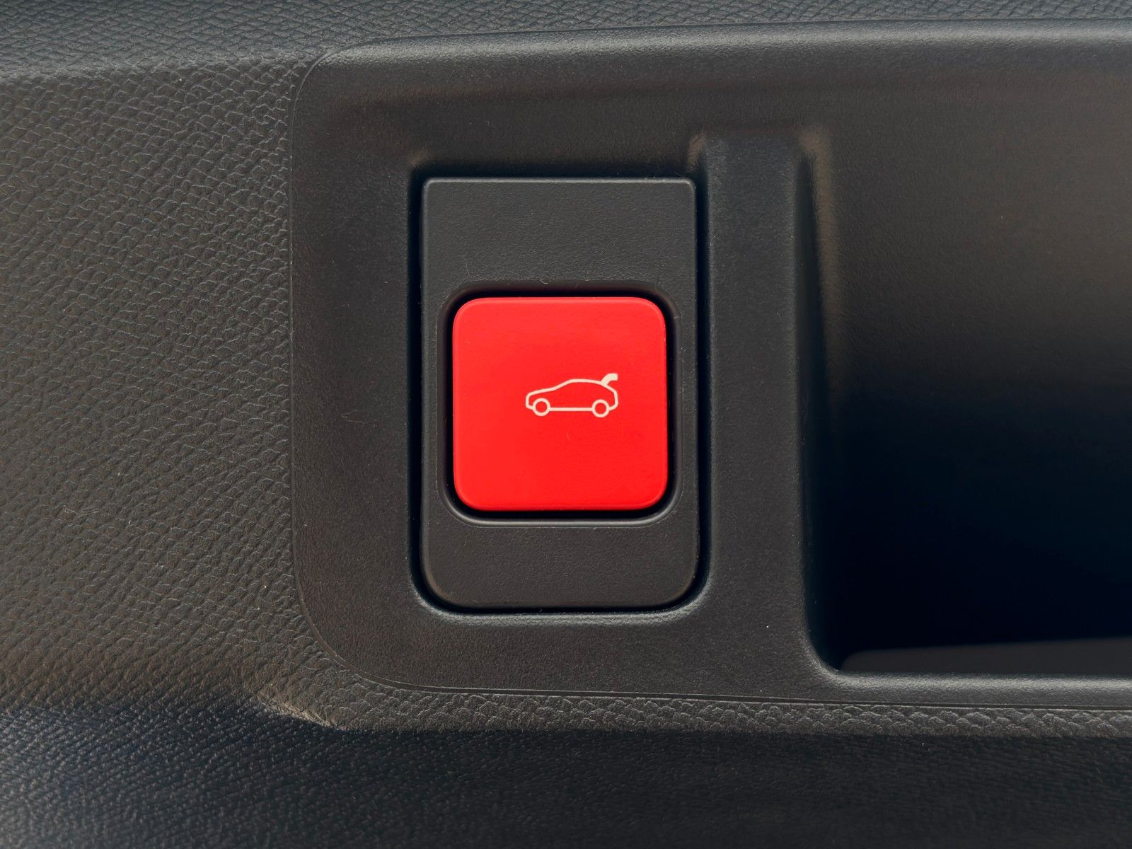 Fahrzeugabbildung Opel Astra ST 1.2 Turbo GS HuD 360° IntelliDrive