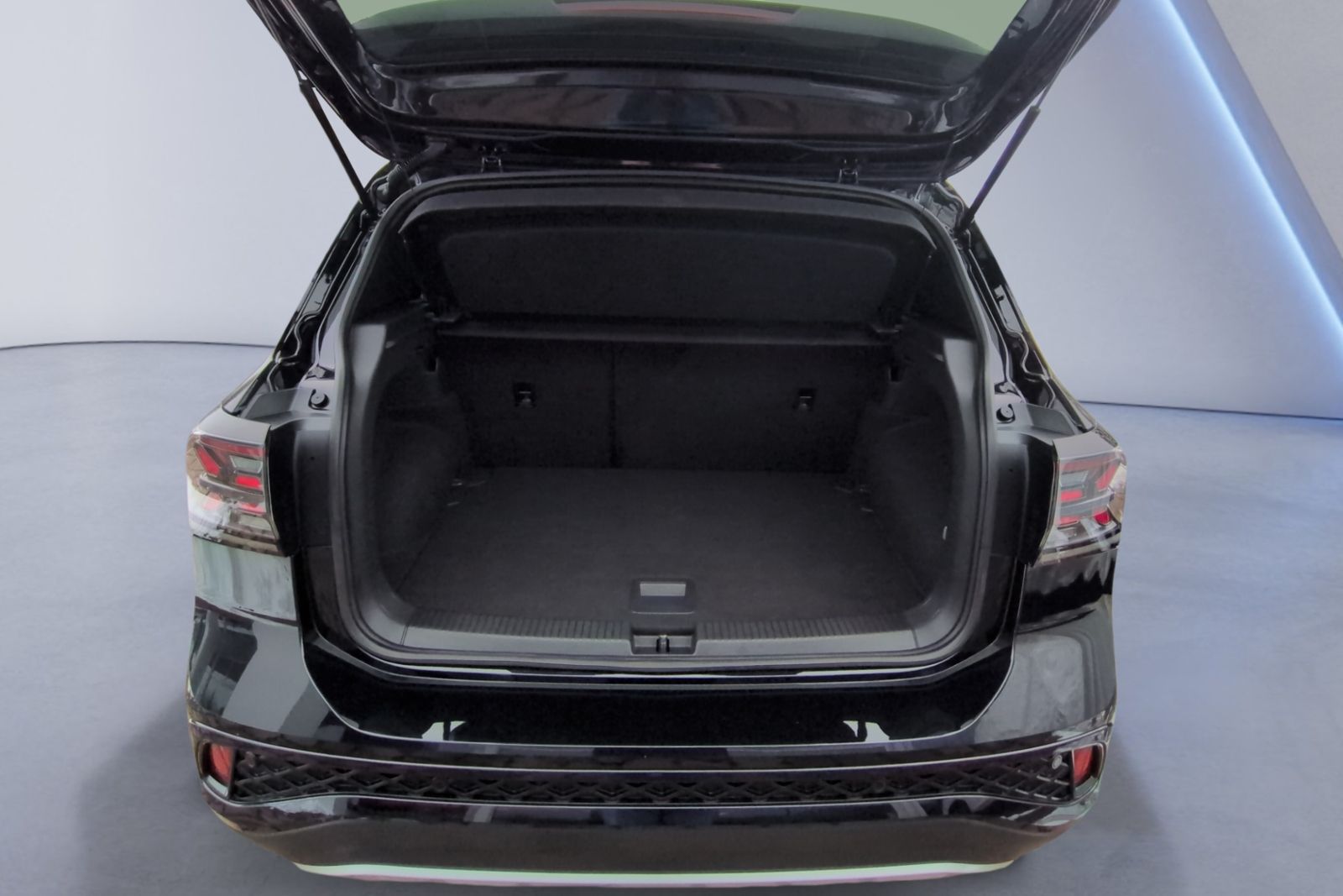 T-Cross 1.5 TSI DSG R-Line KAMERA+NAVI+AHK