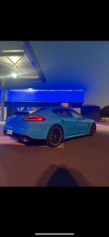 Porsche Panamera 4 Mega Optik