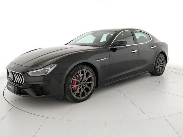 Maserati Ghibli V6 Diesel Gransport 275 CV