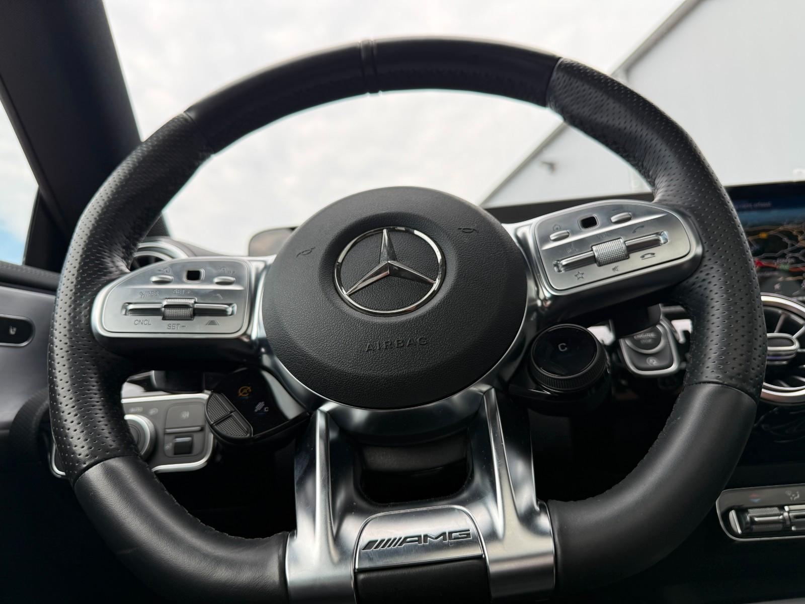 Mercedes-Benz CLA 35 AMG Shooting Brake / VOLLAUSSTATTUNG
