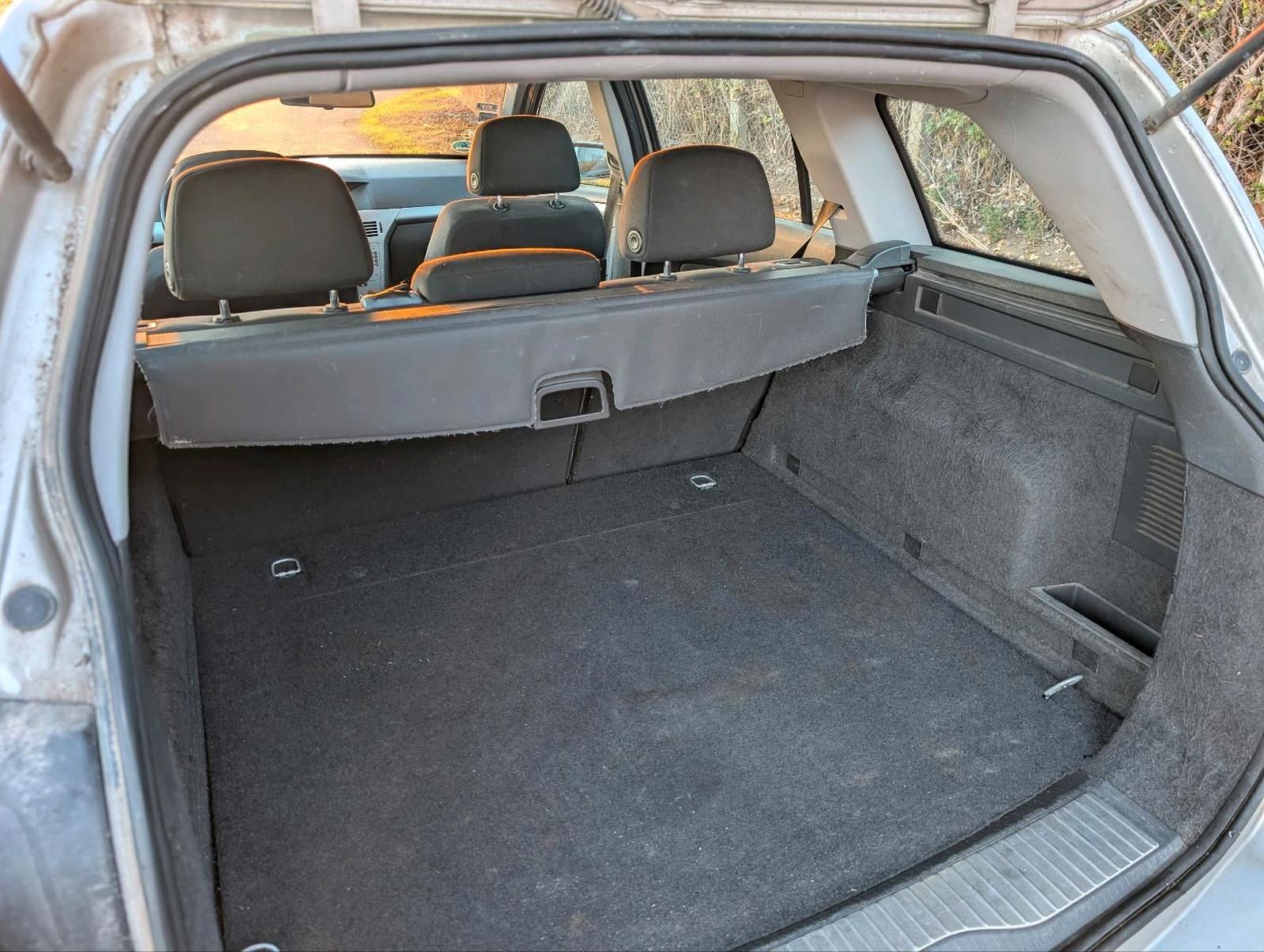 Opel Astra 2008 — photo 6