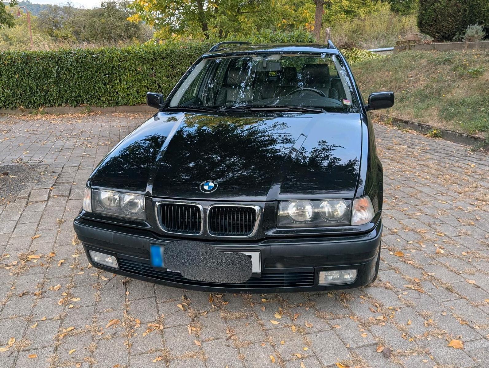 BMW 318