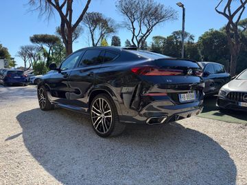 BMW X6 M50 - 6