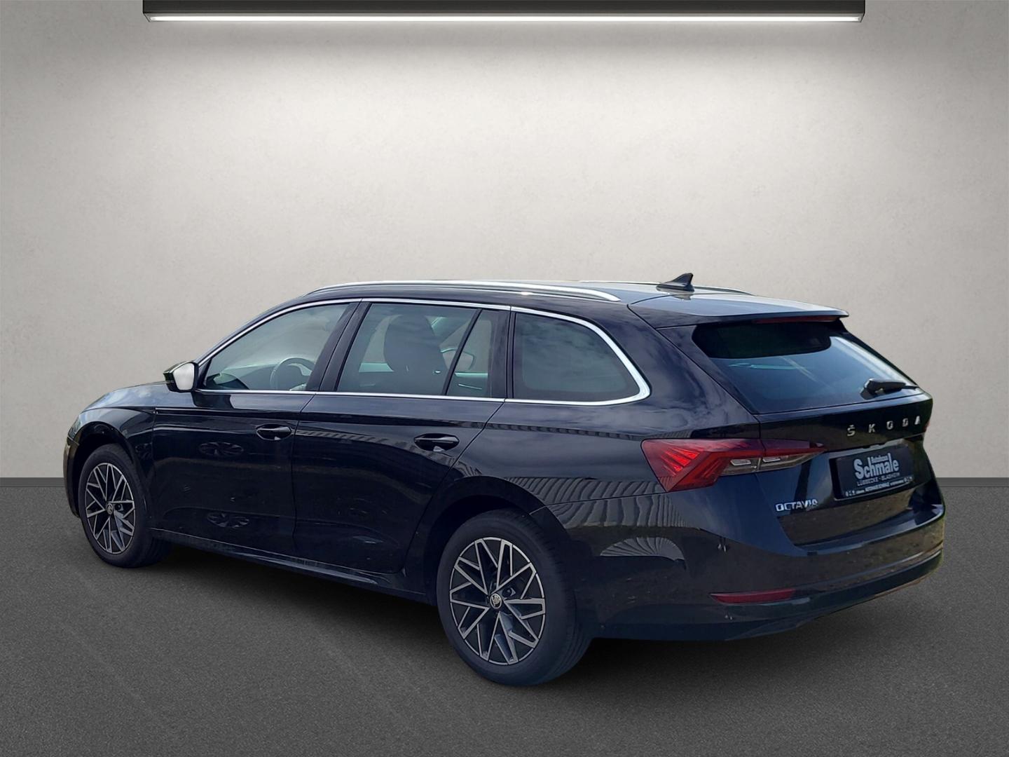 Skoda Octavia Combi Style 2.0 TDI DSG Head-up-Display 