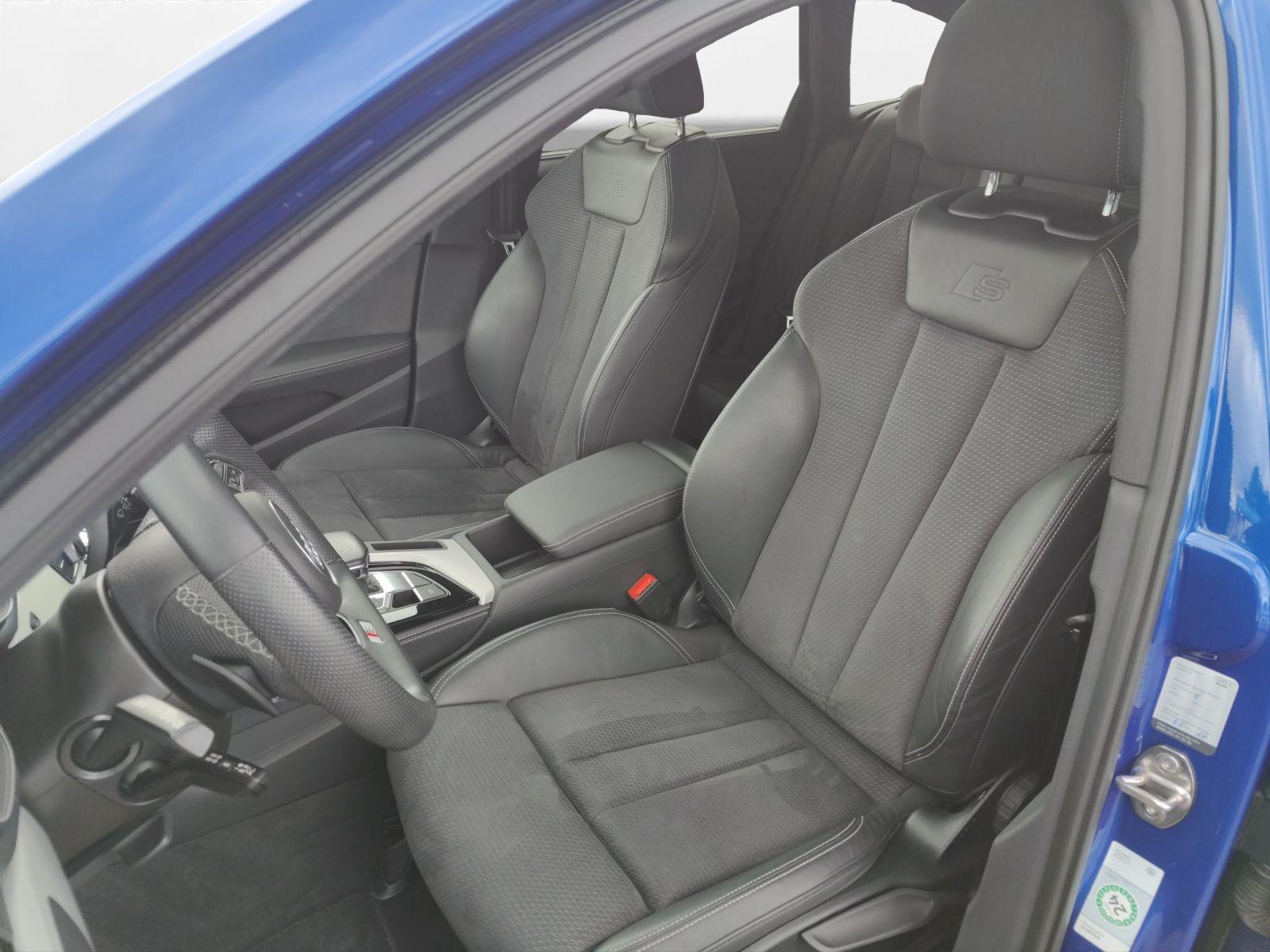 Audi A4 Avant 40 TFSI quattro S-Line Pano Navi Matrix