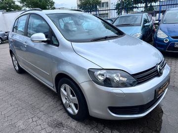 Volkswagen Golf - 1