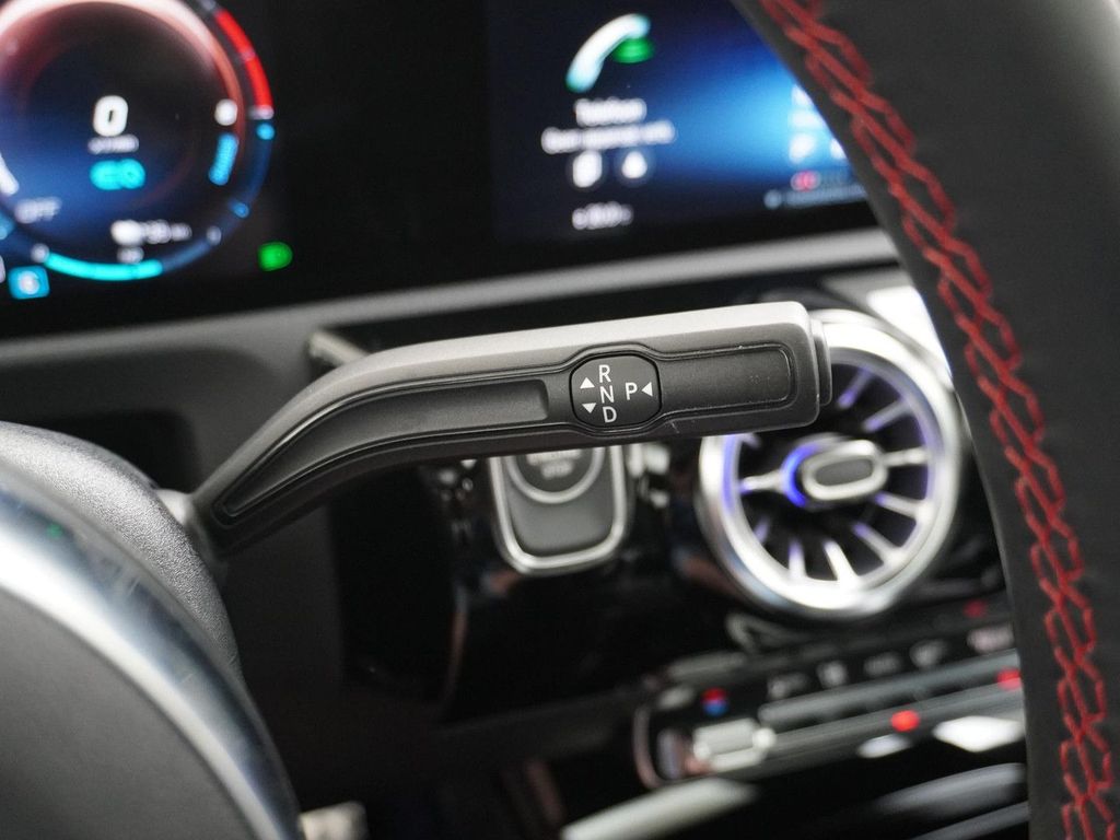 Mercedes-Benz CLA 250 e AMG Premium Plus | Panorama - Schiebed