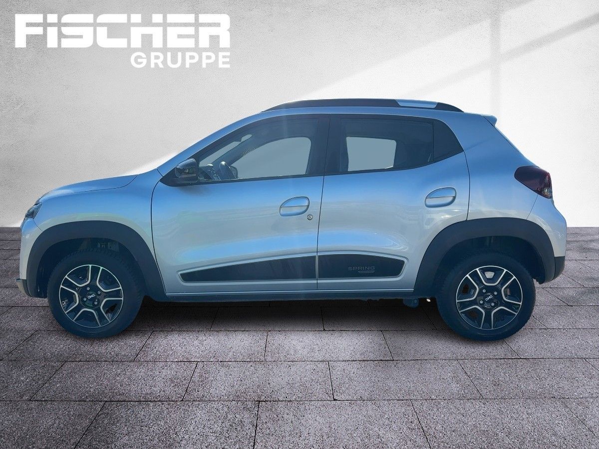 Fahrzeugabbildung Dacia Spring Essential Electric 45 CCS CCS Kamera