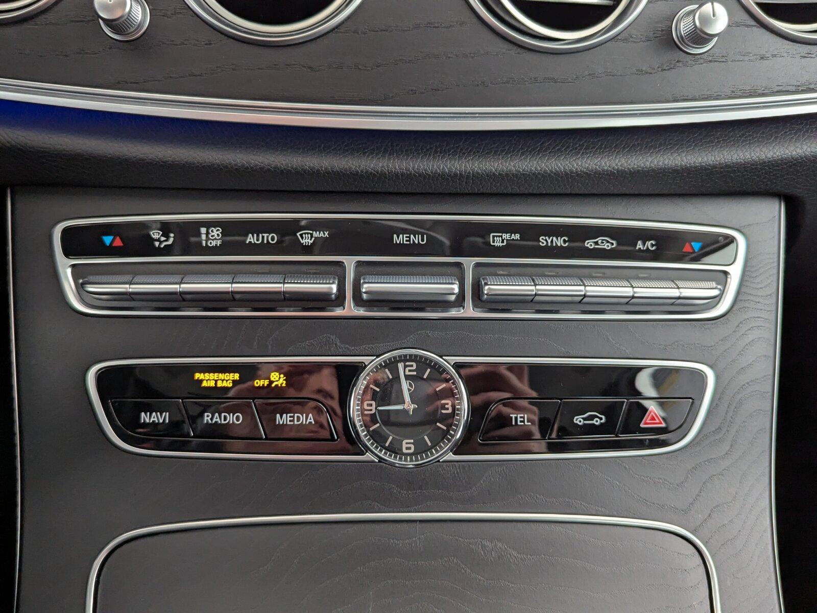 Mercedes-Benz E 200 T Exclusive 4Matic LED+NAVI+ACC+eSitz.