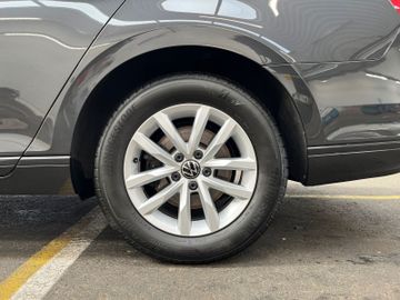 Volkswagen Passat Variant - 7