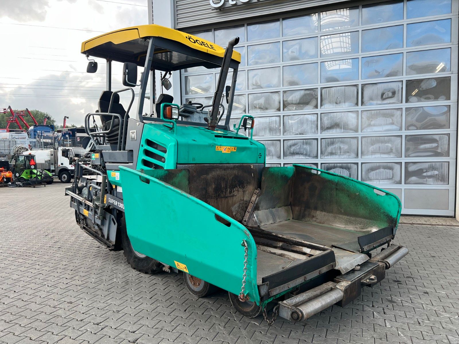 Fahrzeugabbildung Vögele SUPER 1303-3i / 3.205h / 2017 / Asphaltfertiger