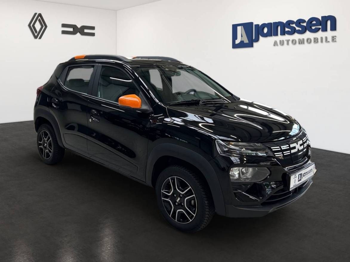 Fahrzeugabbildung Dacia Spring Essential CCS- Anschluss