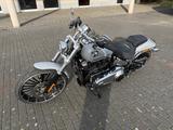 Harley-Davidson FXBR Softail Breakout 117 Modell 2025 - Angebote