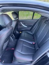 BMW 320d Sport Line Automatik Leder Schiebedach - BMW Gebrauchtwagen in Bamberg