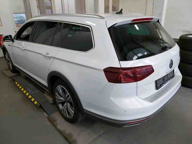 Passat Alltrack 2.0 TDI 4M LED+KAM+STANDHZG+PANO