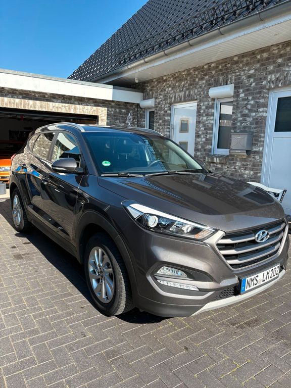 Image of Hyundai TUCSON