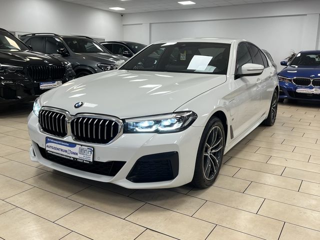 BMW 530 e*M-Paket*LED*Leder*CarPlay*Cam*SHZ*PDC*