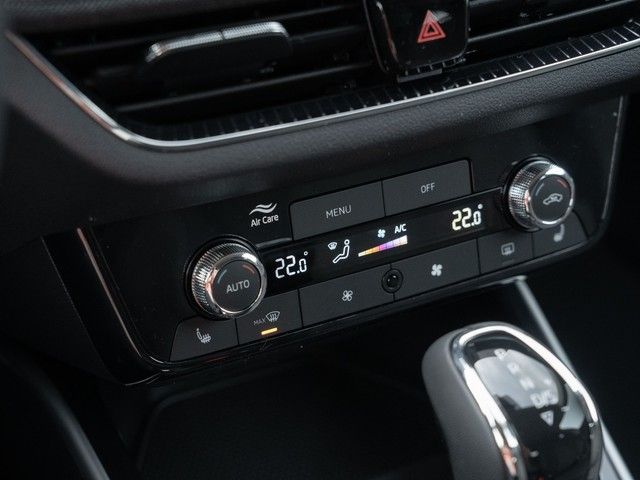 Fabia 1.0 TSI Tour DSG KESSY+ACC+WINTER