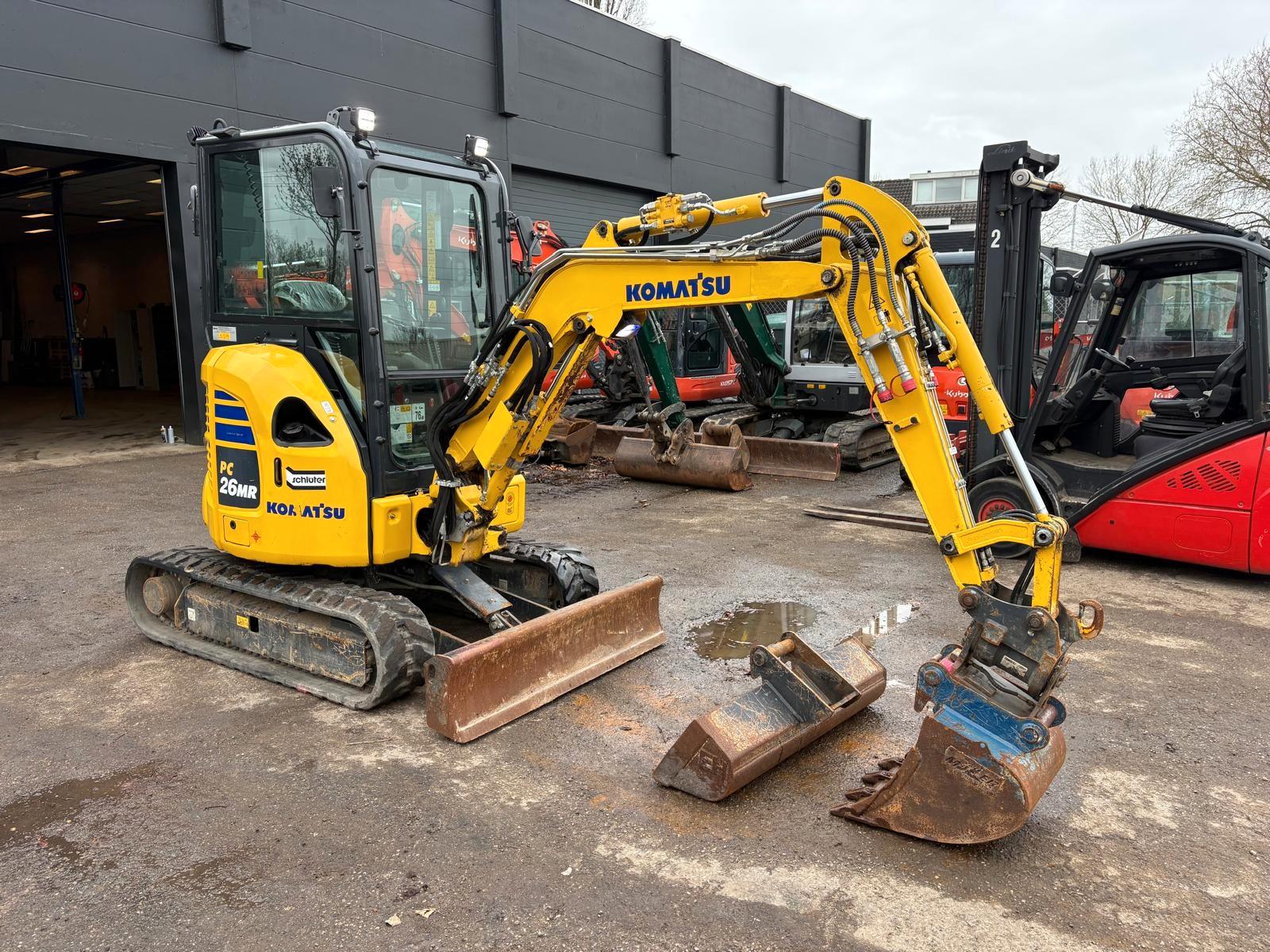 Komatsu PC26 MR-5  POWERTILT  2x Löffel  TOP!!