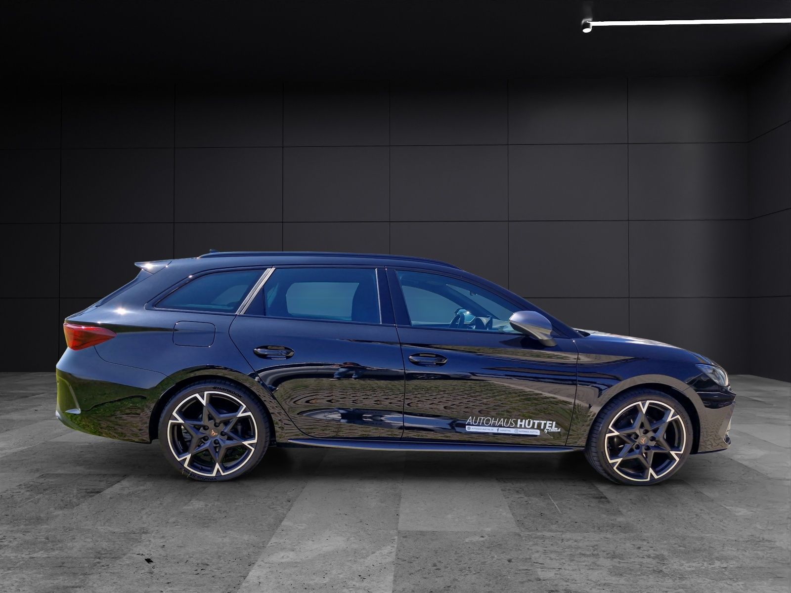 Fahrzeugabbildung CUPRA Leon Sportstourer 1.5 eTSI DSG ACC LED KAMERA