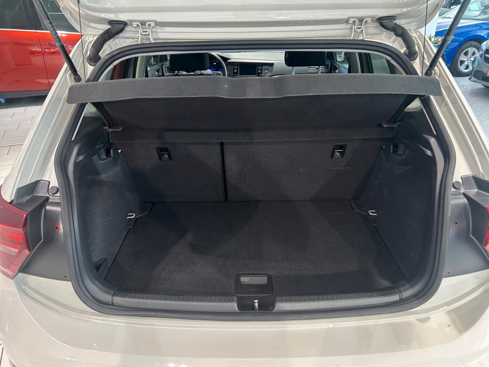 Volkswagen Polo VI 1.0 KLIMA LED PDC DIGICOCKPIT, миниатюра 9