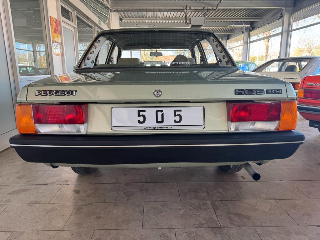 Peugeot 505
