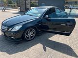 Mercedes-Benz Mercedes E-Klasse Cabrio 220 cdi - Mercedes-Benz 220: Cabrio