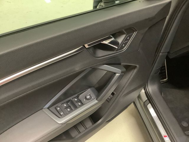 Q3 S line 45 TFSI quattro S-line,Navi,LED,elektr