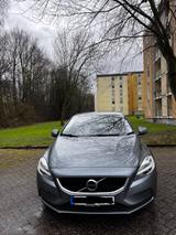 Volvo V40 T2 Momentum
