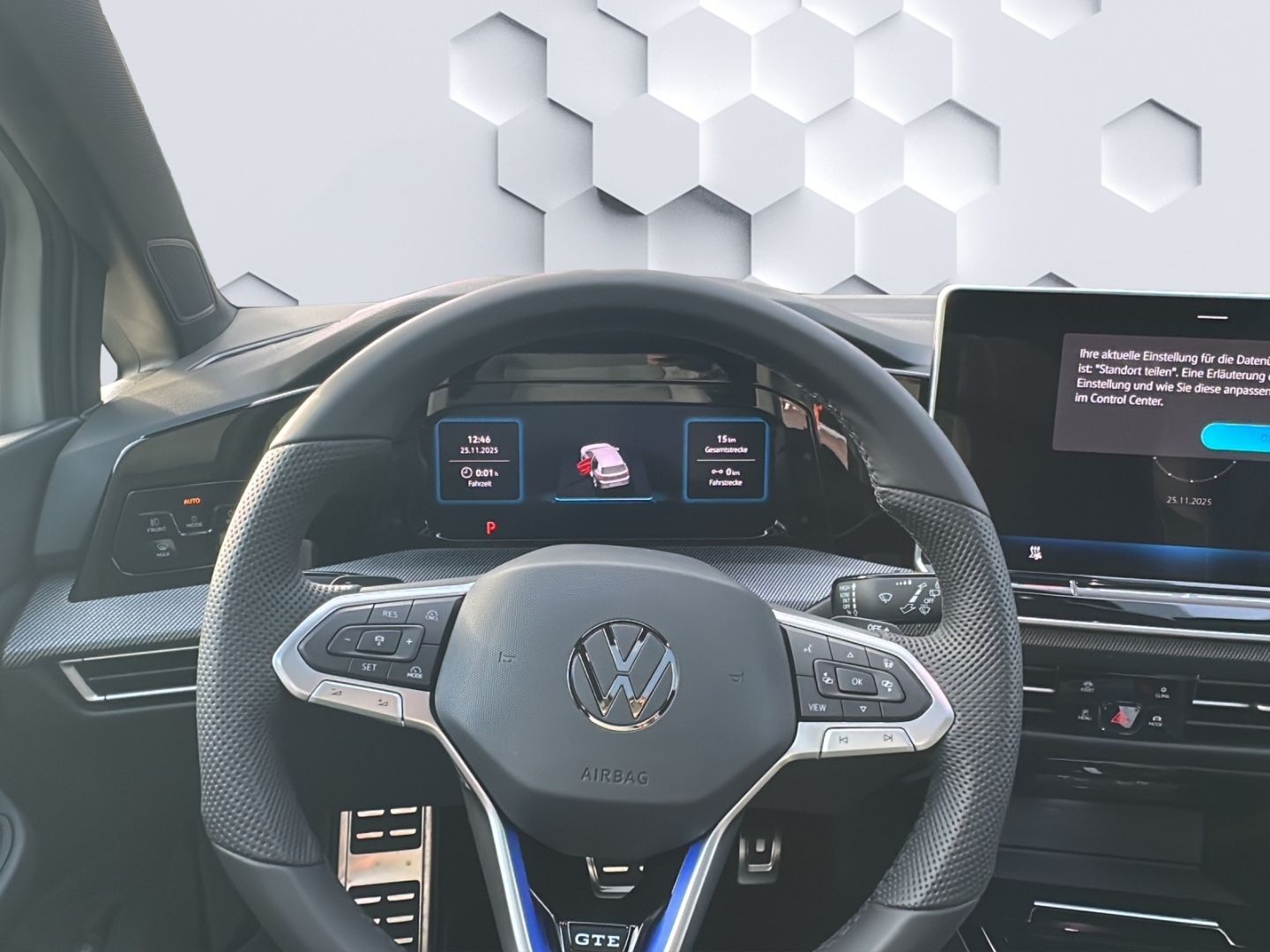 Golf GTE 1.5 eHybrid DSG Panodach Navi Leder AhK